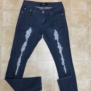 UWD RIPPED SKINNY JUNIOR BLUE JEANS SIZE 7